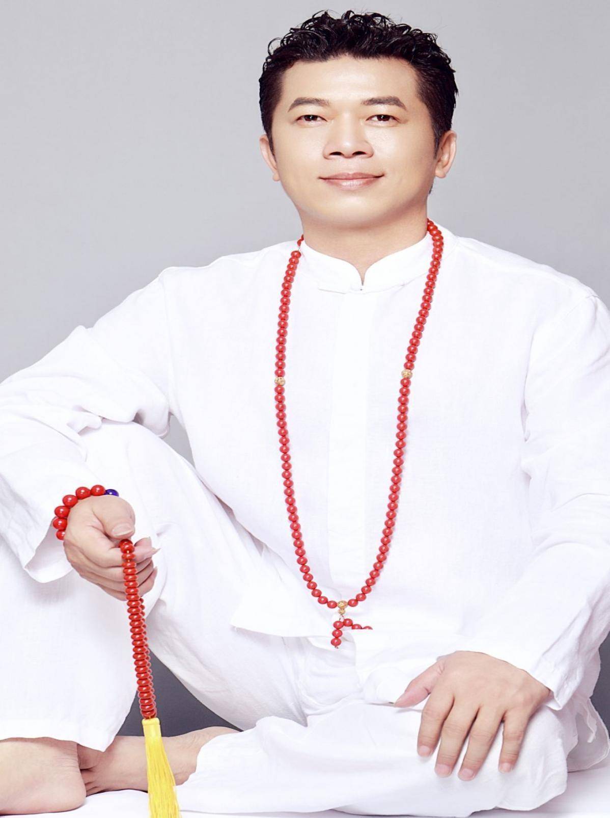 90年代十大歌手:周,刘成经典,高枫早逝,谢东陨落,陈星不浪了_周华健