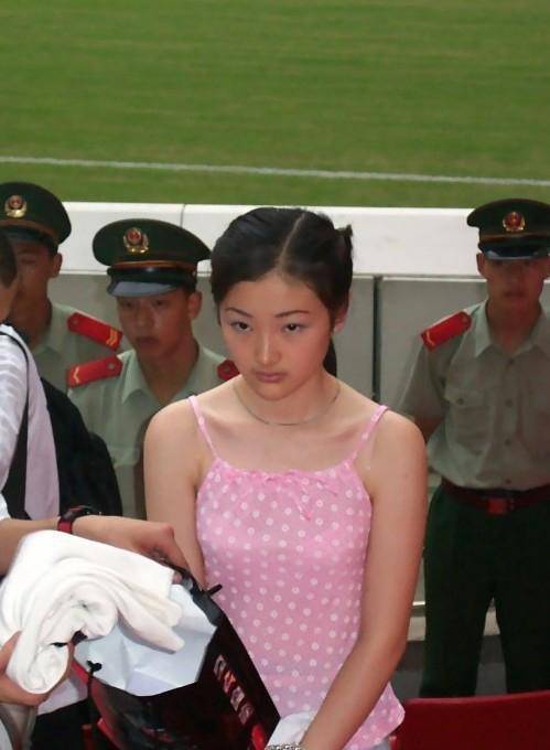她被称作"最美死刑犯",枪决时仅20岁,临死提出一请求令人同情_陶静_杨