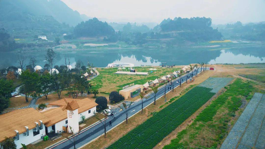 03致富增收添门路以农村集体产权制度改革为契机,探索"国资企业 村