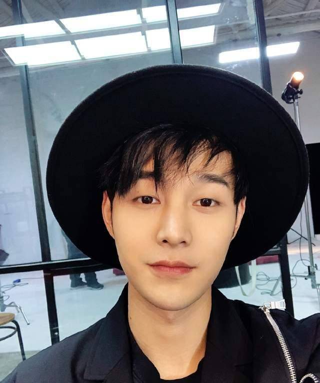 出道5年的他,因《一夜新娘》成名,还合作过倪妮赵露思_袁昊_剧中_造型