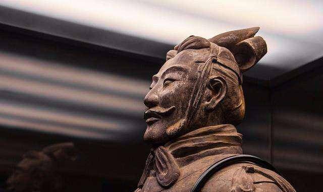 村民偷走兵马俑"将军头",卖了5万元,"以头换头"被判死刑_秦始皇陵