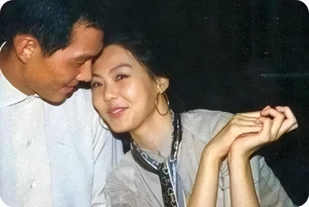 娱乐圈"最强小三",成了影后…_金敏喜_李政宰_李洙赫