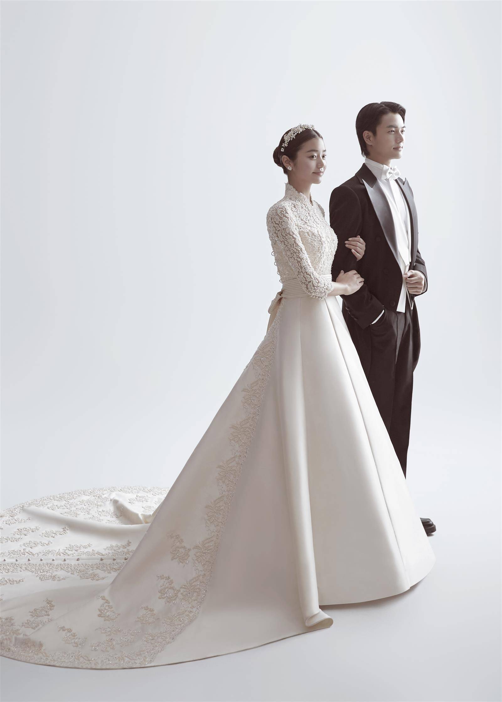 95后都喜爱的韩式婚纱照怎么拍好看？素人拍出明星感只需这5步 - 知乎
