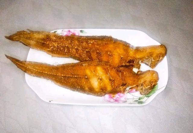 中秋买海鱼,内行人喜欢这4种,刺少肉多上档次,鱼贩:这是行家_鳎目鱼