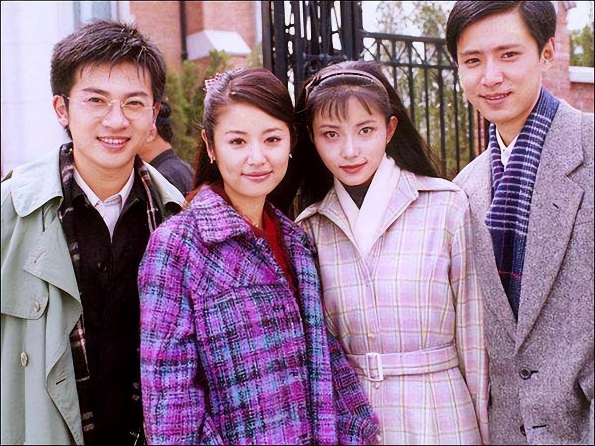 黄晓明初恋33岁去世,穿着婚纱下葬,令京城四少汪雨至今难忘_李钰_王宇