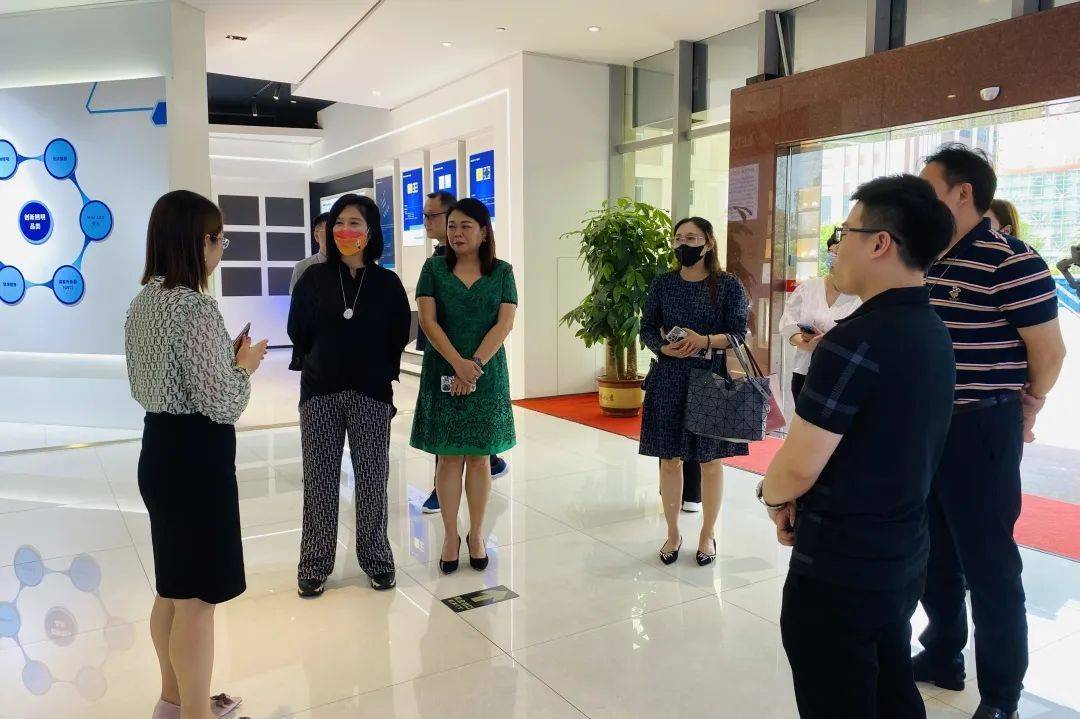 淘美科技携国际大品牌佐登妮丝参观考察木林森!_美容_生产_产品