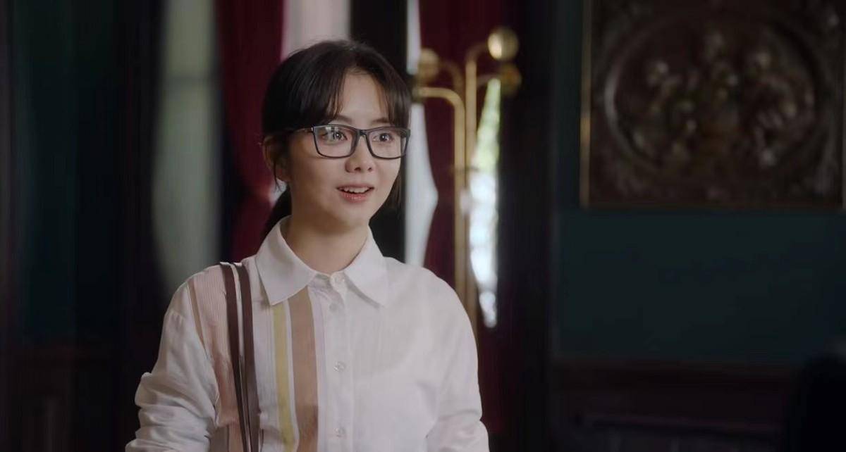 演员袁满,演完《亮剑》再演《请叫我总监》,模样没变却难以辨认