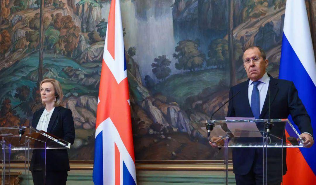 英国新首相特拉斯:撒切尔"迷妹 有望接过约翰逊流量担当衣钵