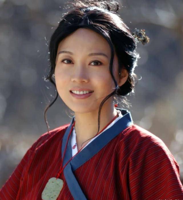 闫妮的可爱与演技对等,《斗牛》中九儿是她塑造的最棒一个角色_表演