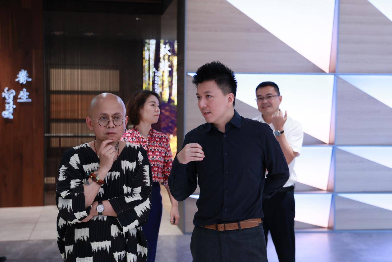 聚势谋远,深耕共赢 | 兄弟装饰集团总裁唐庆携团队莅临久盛深度交流