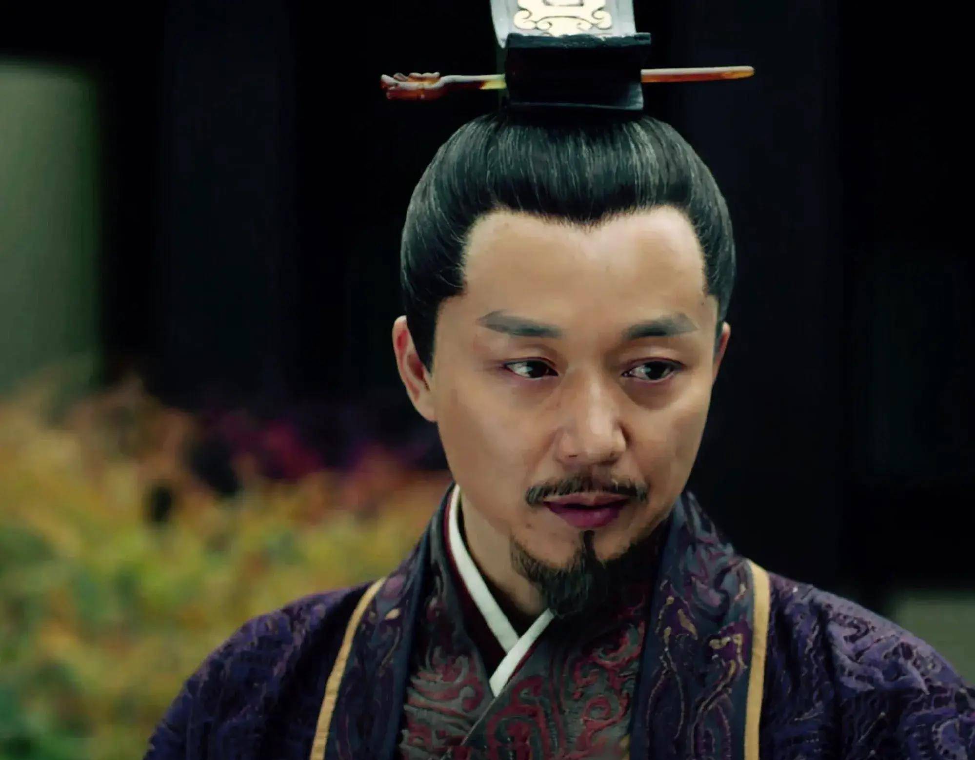 2015年的古装传奇剧《琅琊榜,演火了许多已经不年轻的演员们,刘奕君