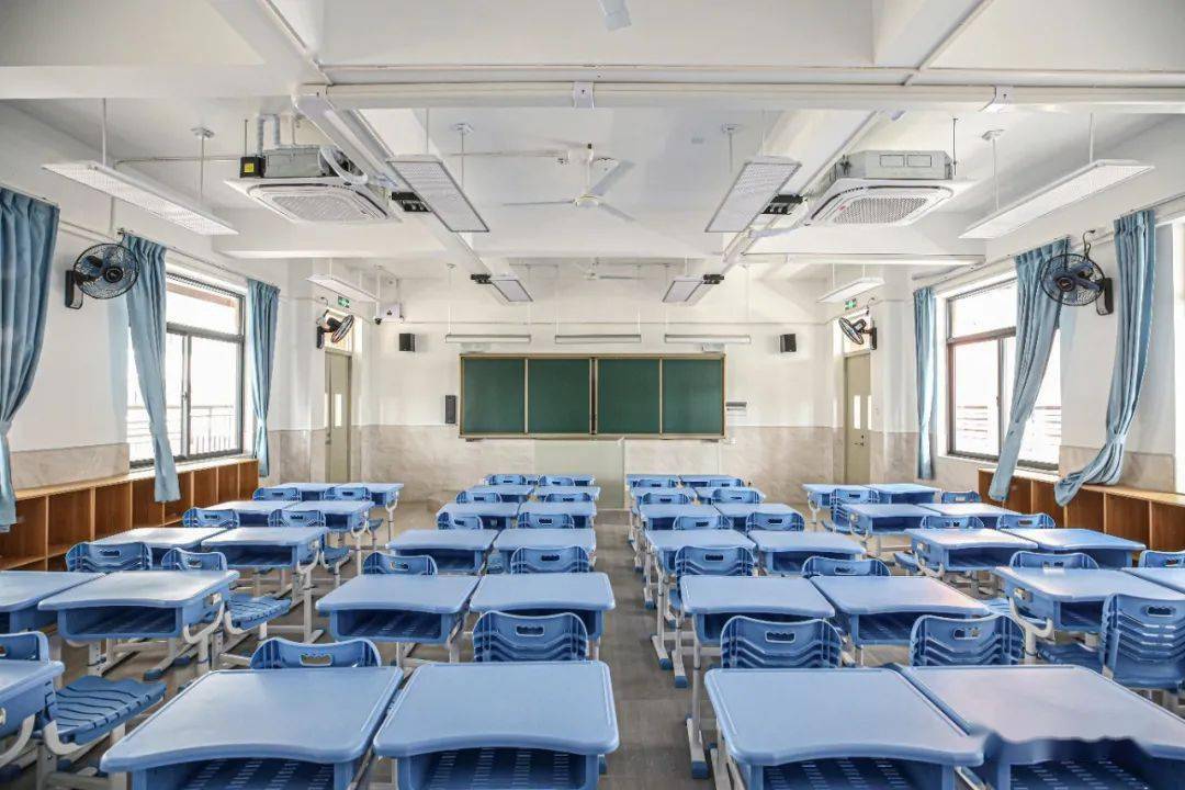 大朗中学新校今日落成启用_教育_集团化_办学