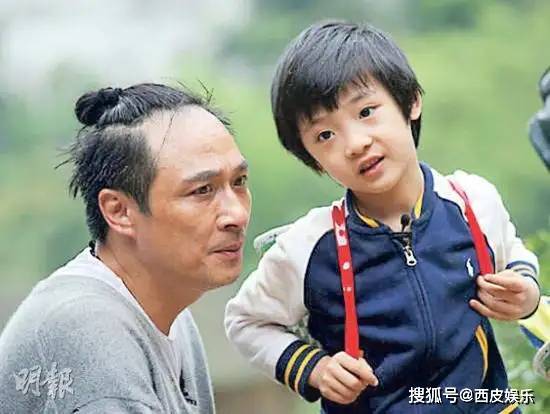著名影星吴镇宇14岁儿子确诊新冠,他的现状让众人担忧