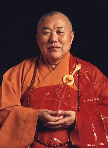 曹德旺:3次问财,1次问命,4上石竹山得老和尚点拨_高山镇_福清_布店