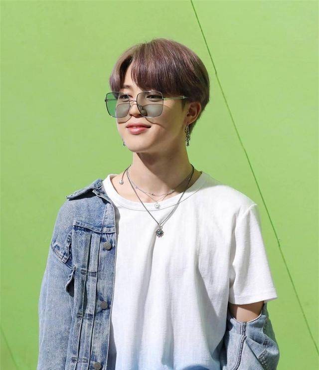 bts的jimin是真正的"宝宝的选择",连名人婴儿都是他的粉丝?