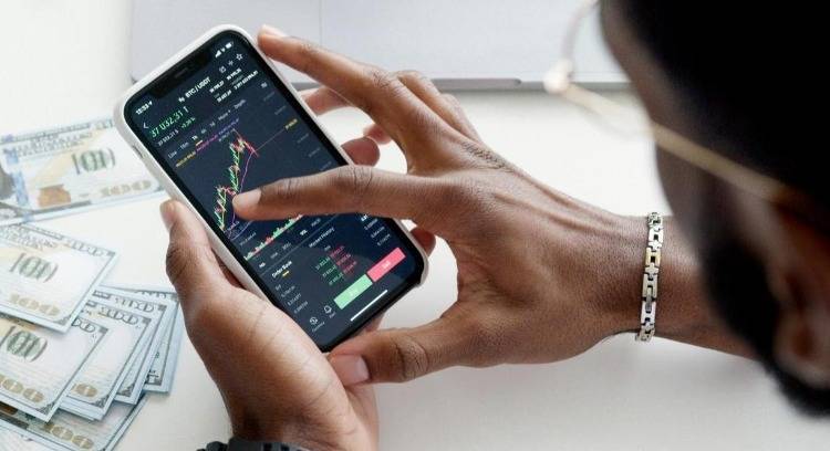 明毅基金再遭投资人举报“五宗罪”：百亿私募频