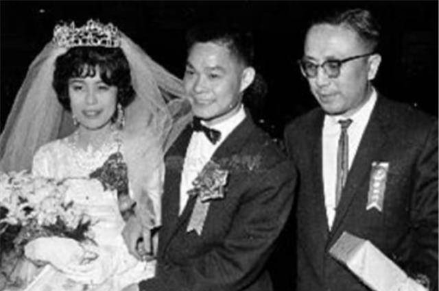 之后,刘承司发现没有了蔡健美的监视,他虽然是"自由"了,但是他在这里