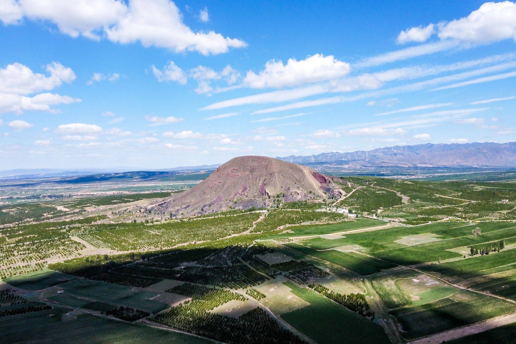 山西大同火山群,全国六大火山群之一,历史悠久,很多游客没来过