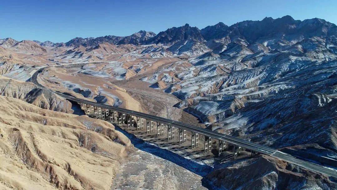 中国最美公路 | 依若公路,进出新疆的第三条大通道_阿尔金山_依吞布