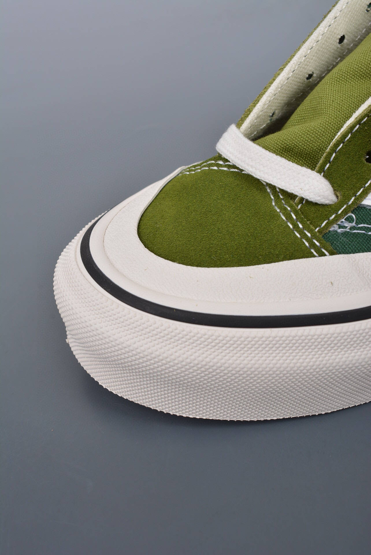 万斯vans style 36 decon sf 小樱桃牛油果绿帆布鞋_特性_身长_包头