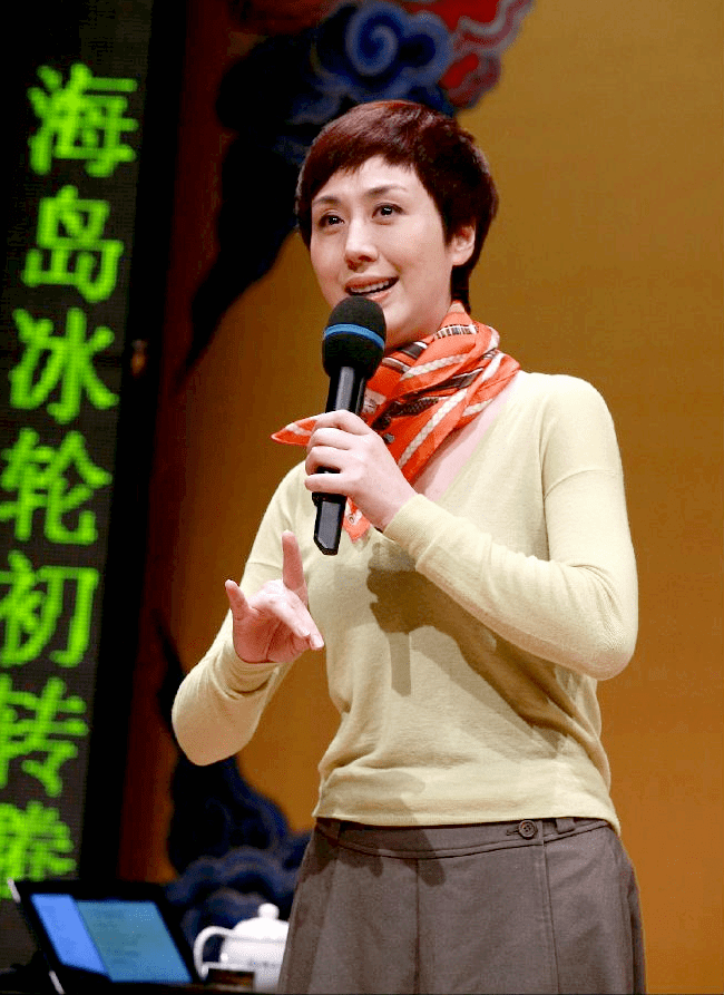 史依弘:與李誠儒離婚後至今單身,弟弟是知名影視演員受戲迷的委託