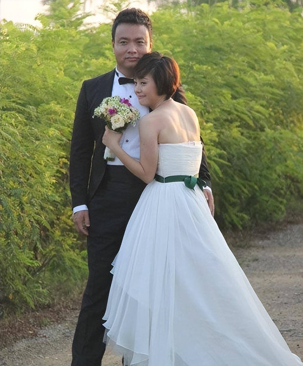 刘园园:嫁大12岁还是2婚的沙桐,生子过程很曲折,好在结局圆满_李媛媛