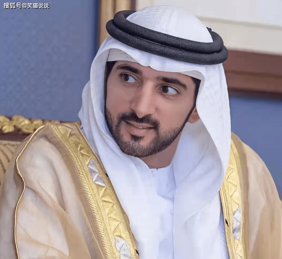 博主追星迪拜王储哈姆丹,送帽子获赠手机,公司周边,专车护送_网友