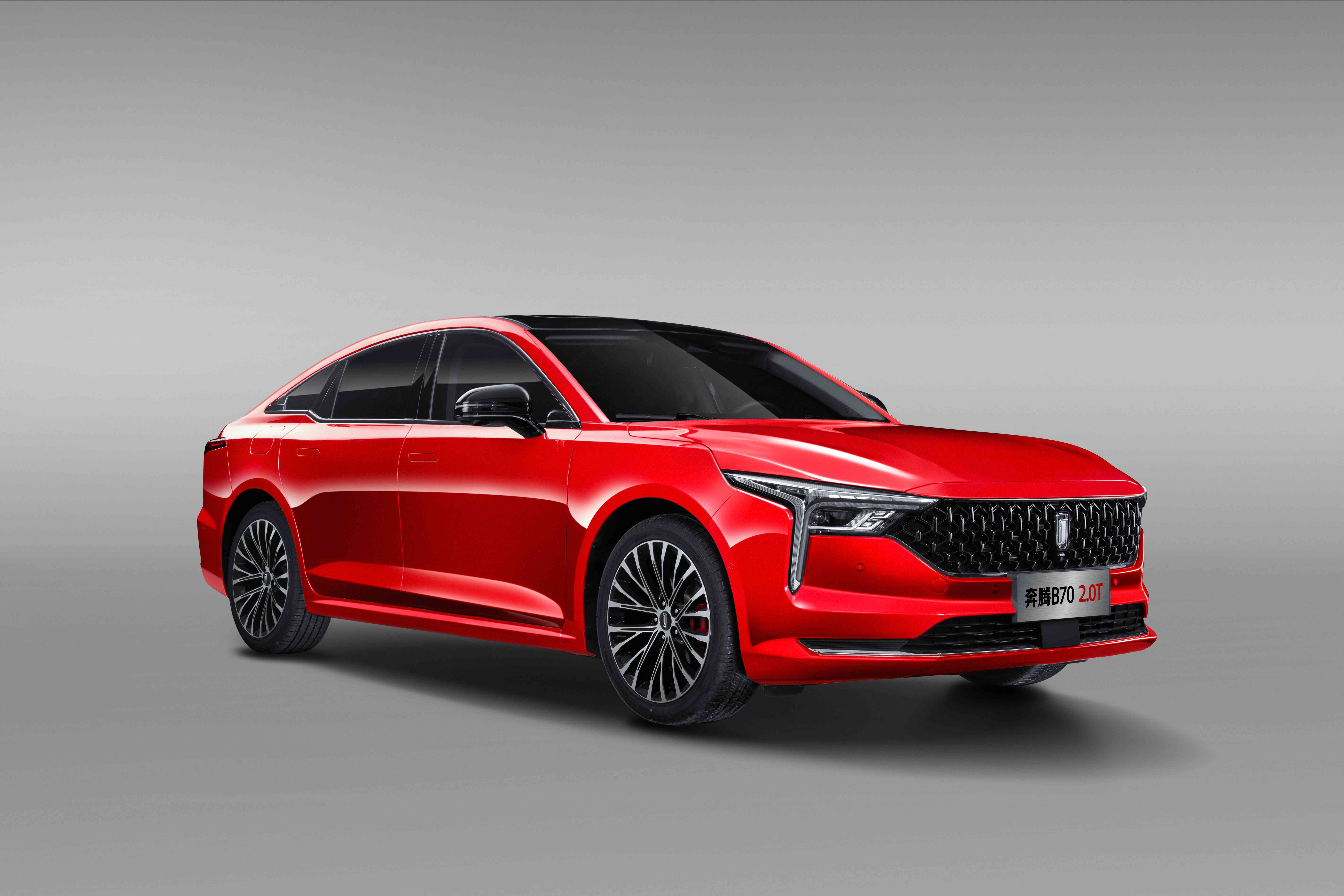 59万开卖,定位中型车的奔腾b70,超4米8,国产大沙发就是它?