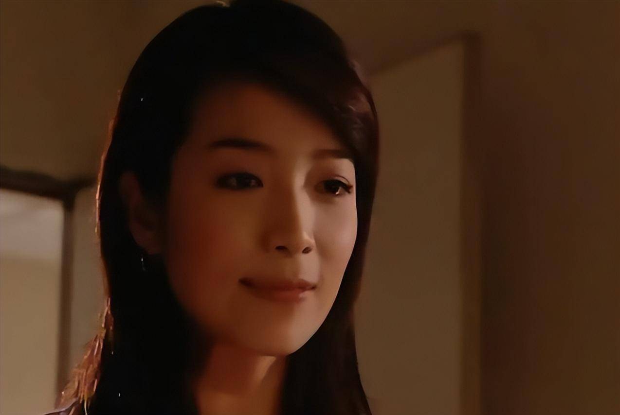 她是张学友经典mv女主,和杨幂演厉害片,47岁成台剧一线女演员_蔡淑臻
