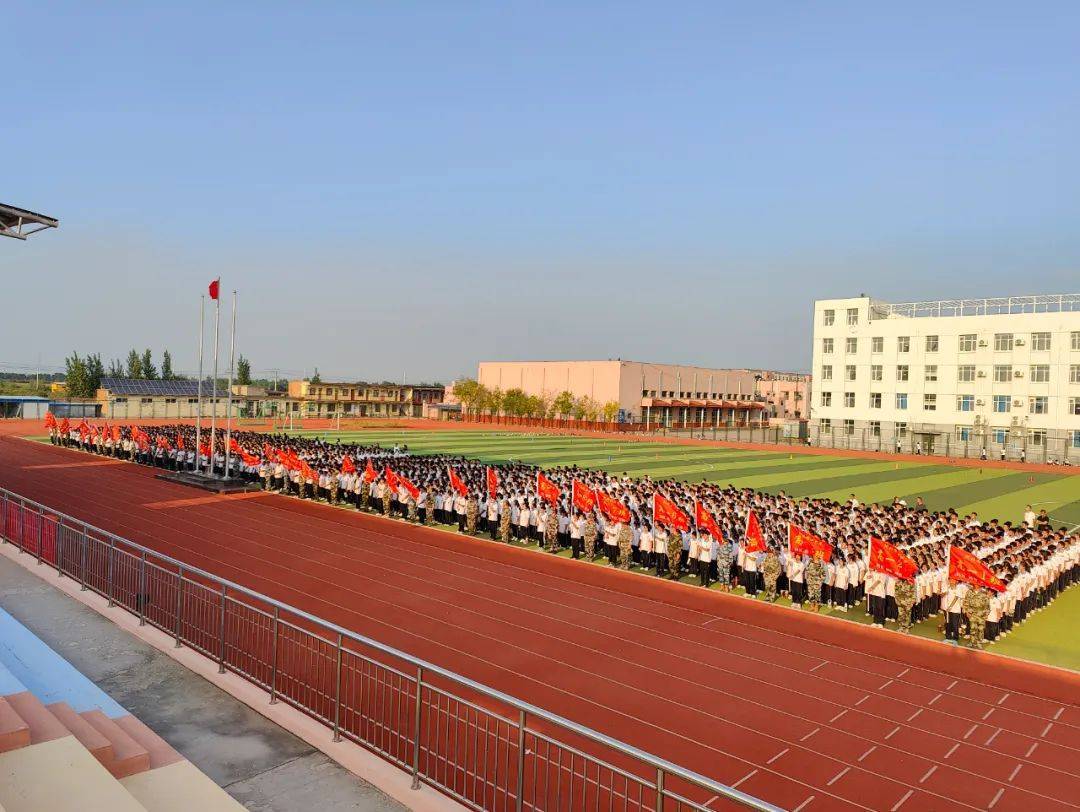 衡水市郑口中学高一年级军训汇演精彩图集_新生_参训_视窗