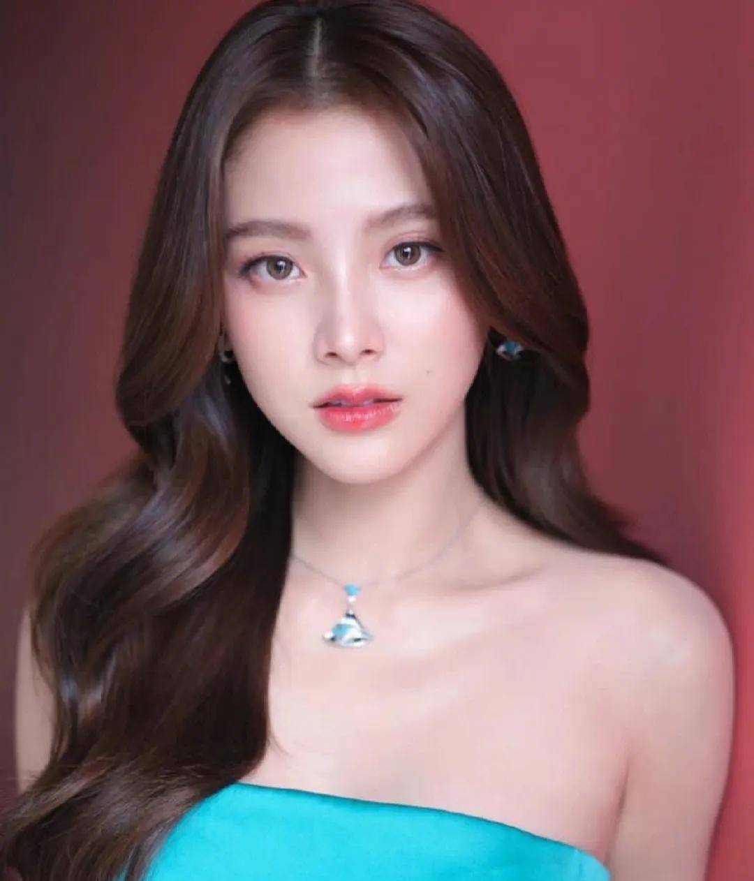 2019-2022年泰国娱乐圈女星片酬排行榜:aump不愧是泰国一姐_mai_作品