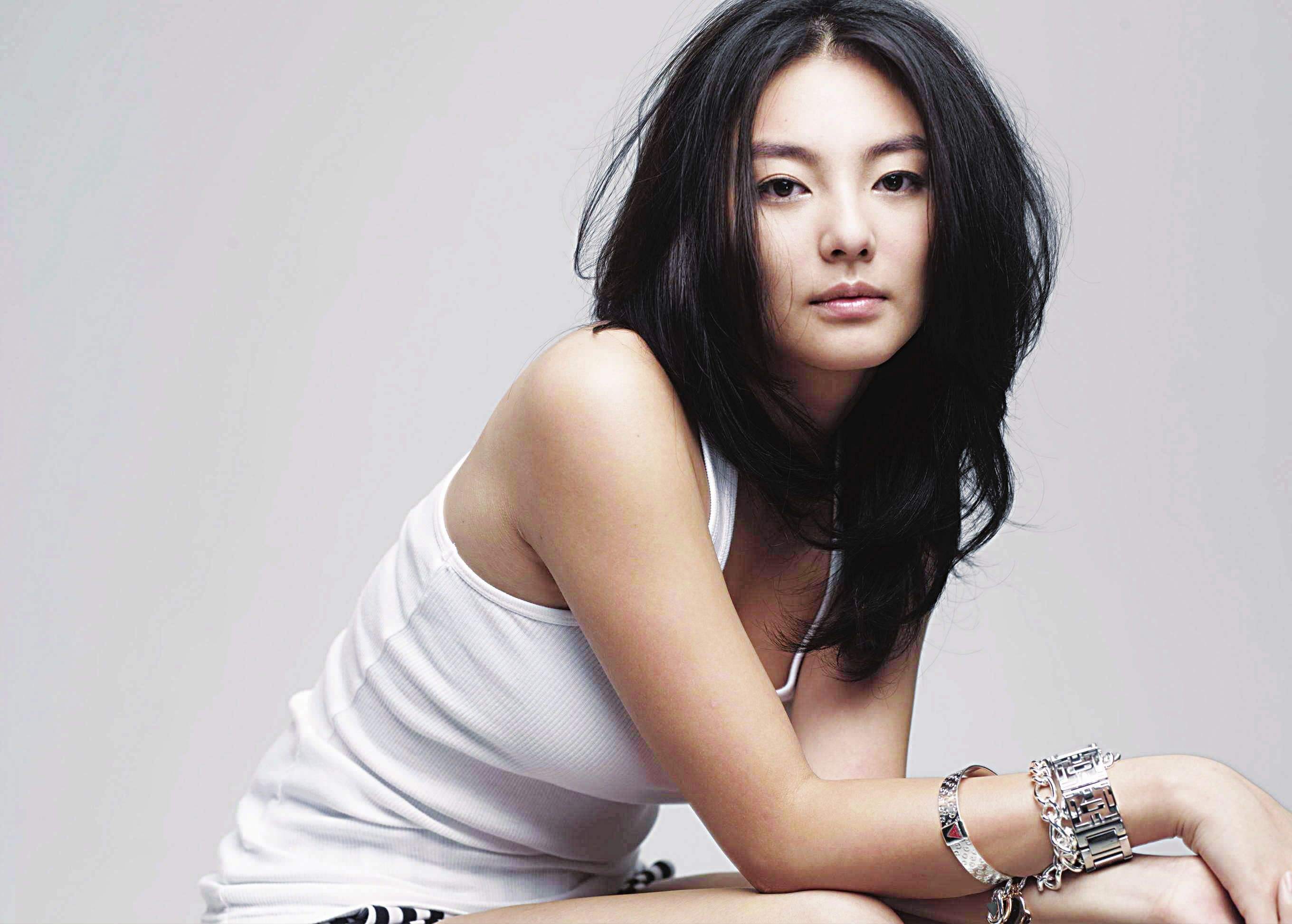 4位离过婚的女明星,给你一个机会,你会选择谁?网友:第4个没人选!