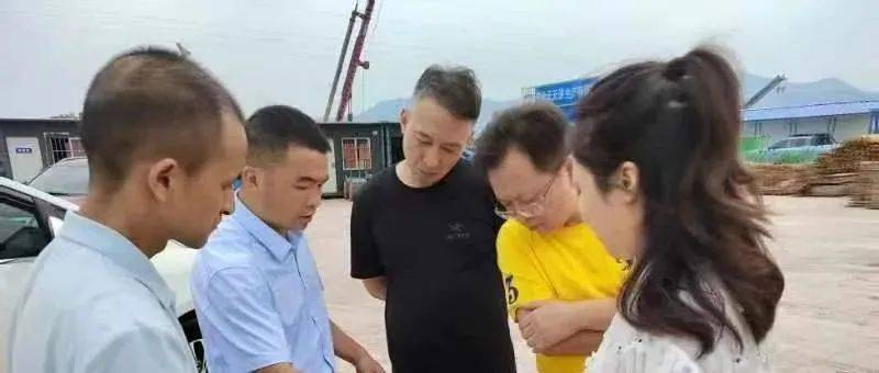 李强陪同青融总经理卢毅参观达州东部经开区_不锈钢_建设_卢总
