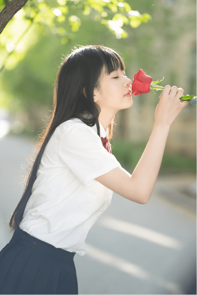 香港卫视非凡人物,这位数学系本科生,还是多伦多大学的"校花"_生活