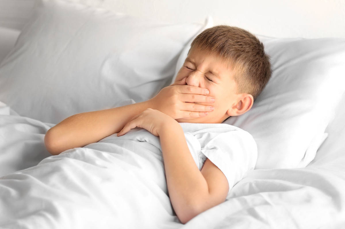 为什么孩子晚上睡觉咳嗽会更厉害(怎么缓解)