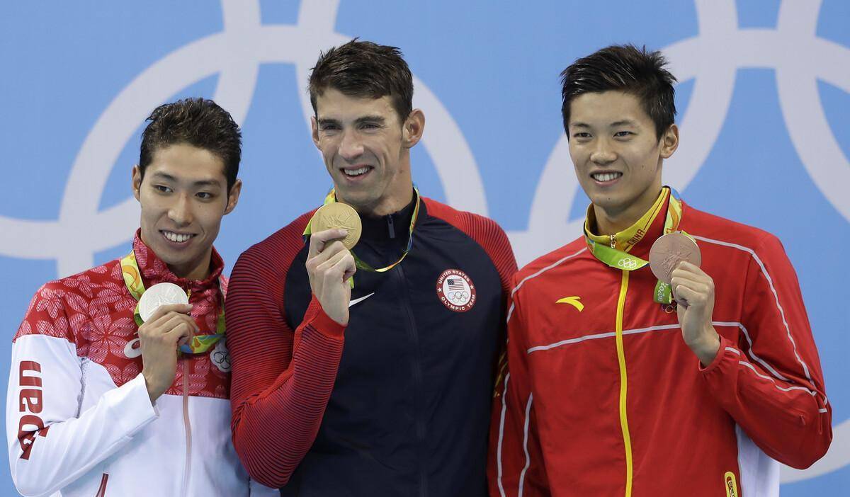 7岁成问题儿童,31岁夺奥运23金,如今鼓励孙杨复出_菲尔普斯_游泳_鲍曼