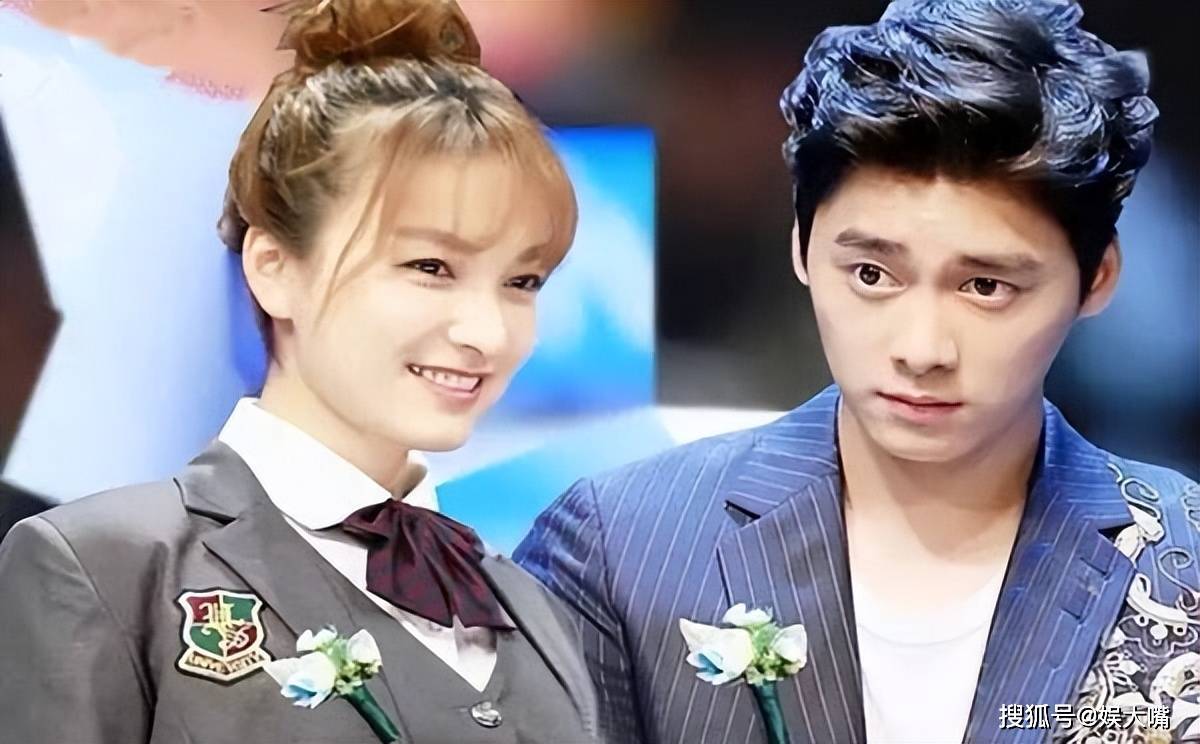 李易峰:花我钱时!被同行控诉拍戏电打对方_何炅_因为_吐槽