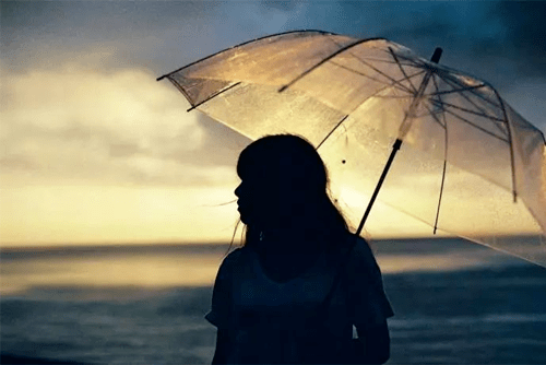 了我们留下谁;不是所有的鱼,都会生活在同一片海里,放下过去,让心归零