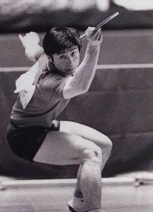 "球王"郭跃华:退役后和妻子到外国开餐厅,放不下事业重返球坛_乒乓球