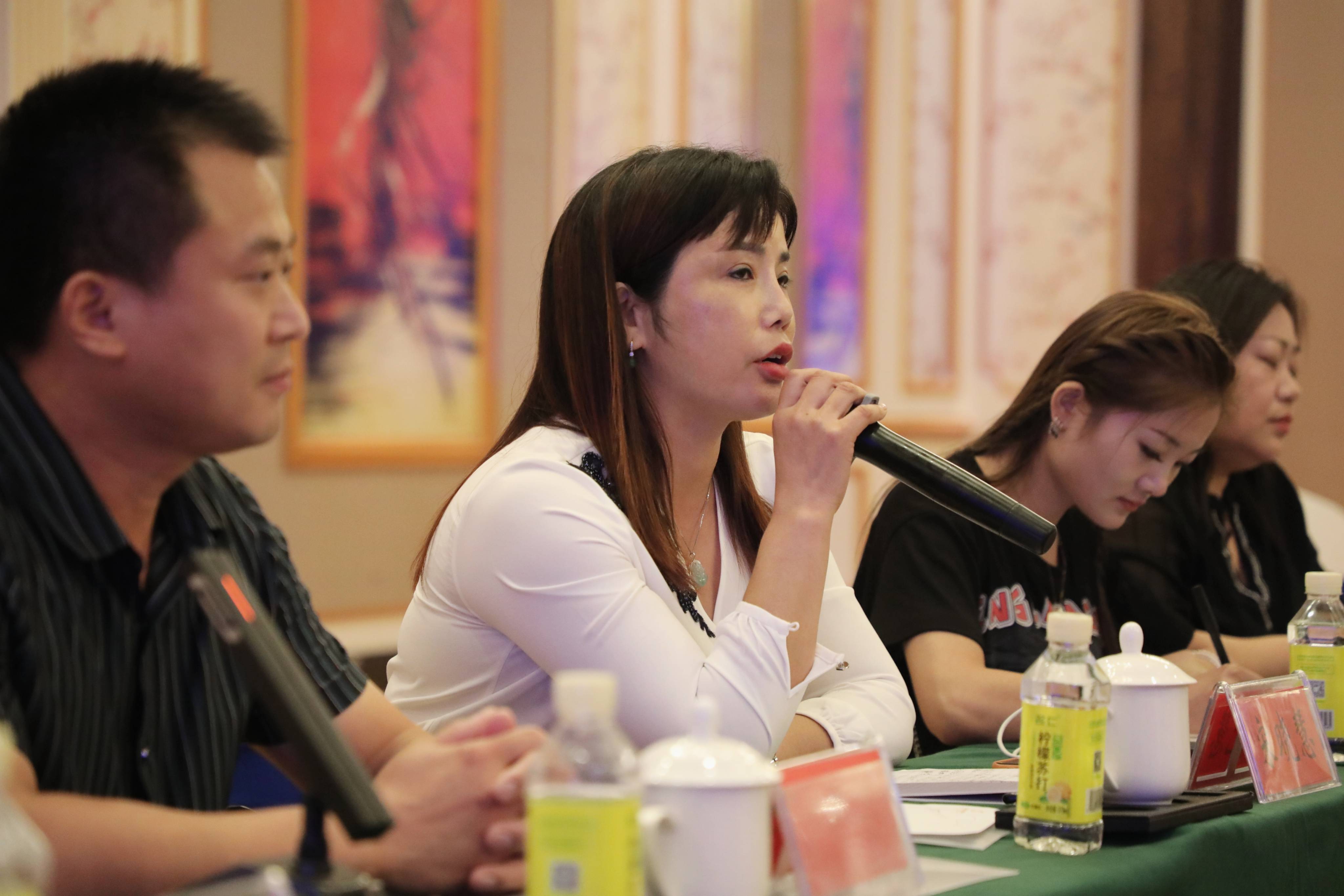 驻马店市达凯建材总经理宋晓慧参加2022区域经济高质量发展县区行