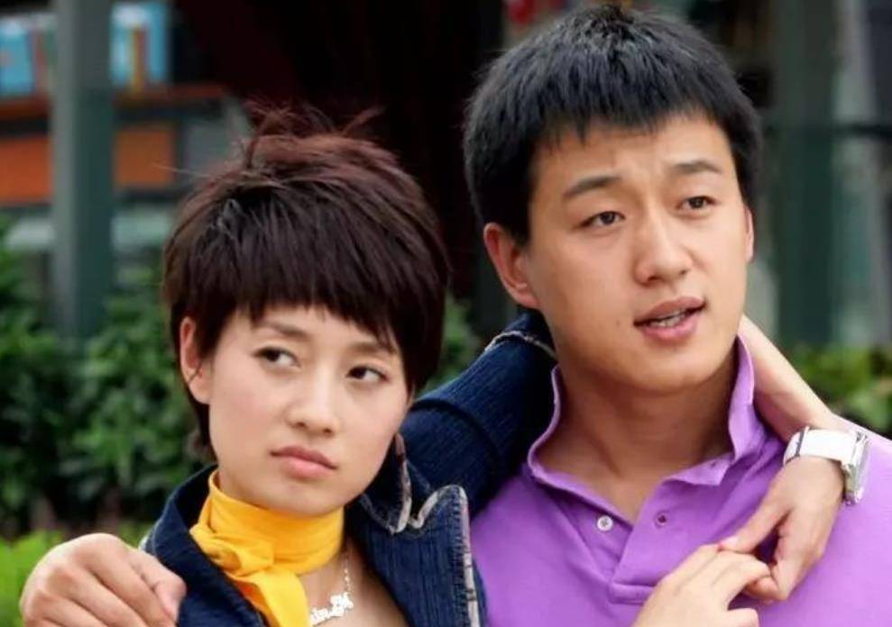 女明星与佟大为聚餐被拍!