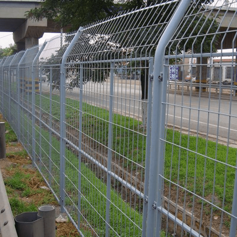 果园用护栏网@果园用护栏网安装过程_围栏_光亮_表面