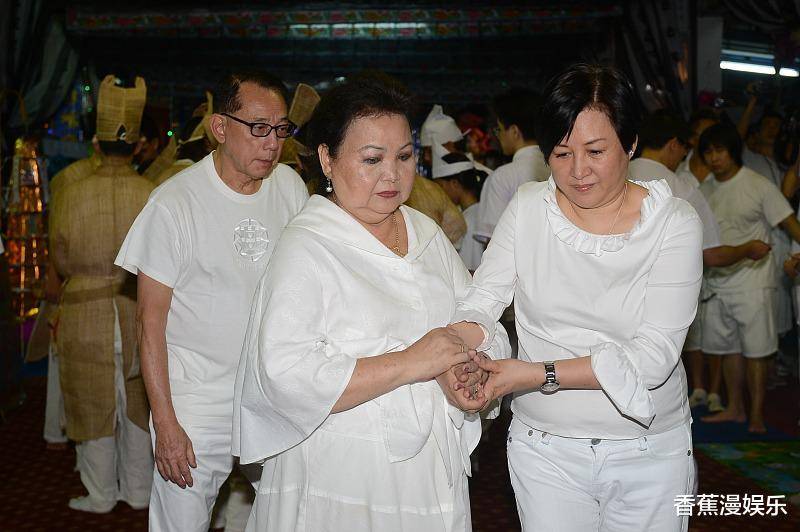 白龙王,梁朝伟认他当干爹,为何却对张国荣"见死不救"?