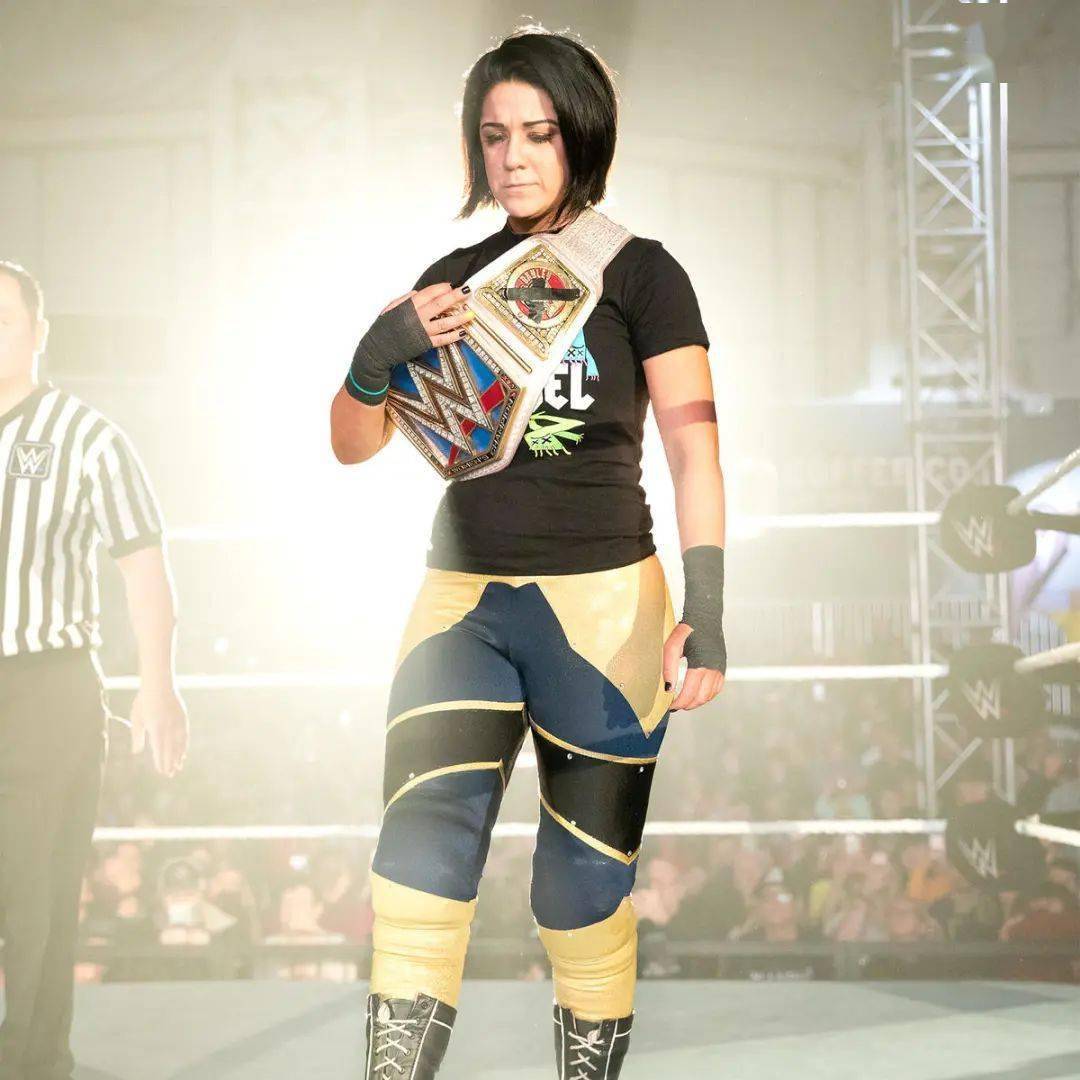 照片:你从未见过的贝莉的照片_贝莉_照片