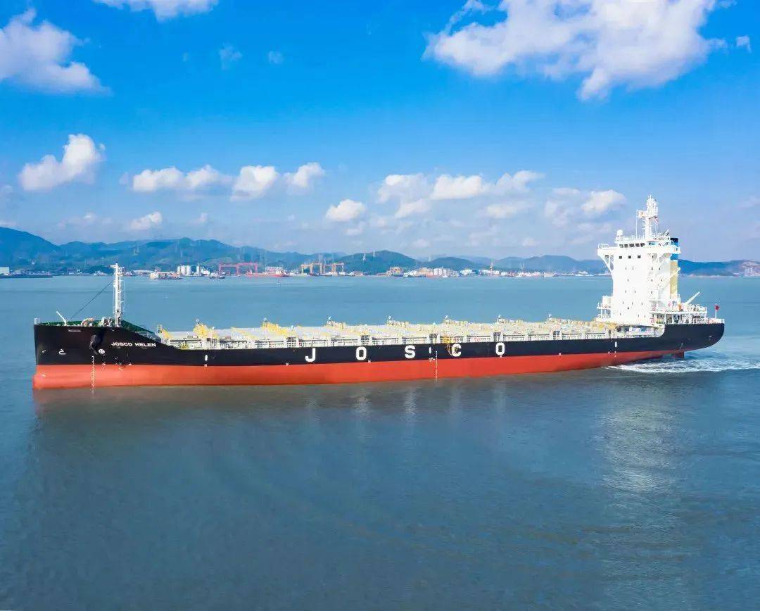 江苏远洋1100箱位"江远远慧"轮顺利交付_舟山_晁阳_郭玉高