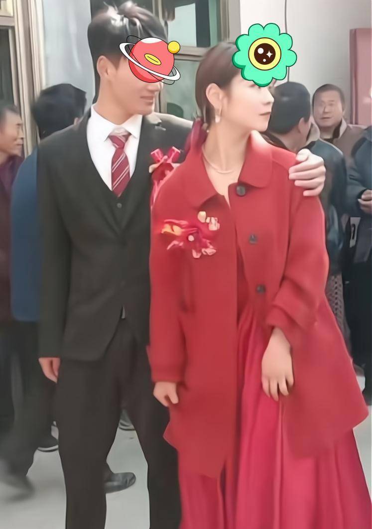 家里人也不断对向进行施压催婚,同时也不断帮小陈找相亲对象,最后有一