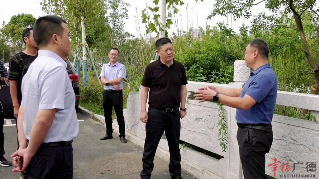 周其红一行先后来到市文化中心大剧院,光藻路,积谷
