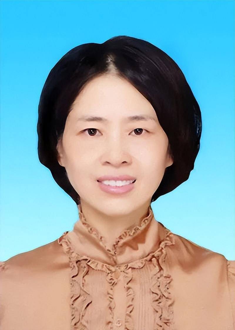 准"80后"副厅高博有新职_吕娜_工作_发展