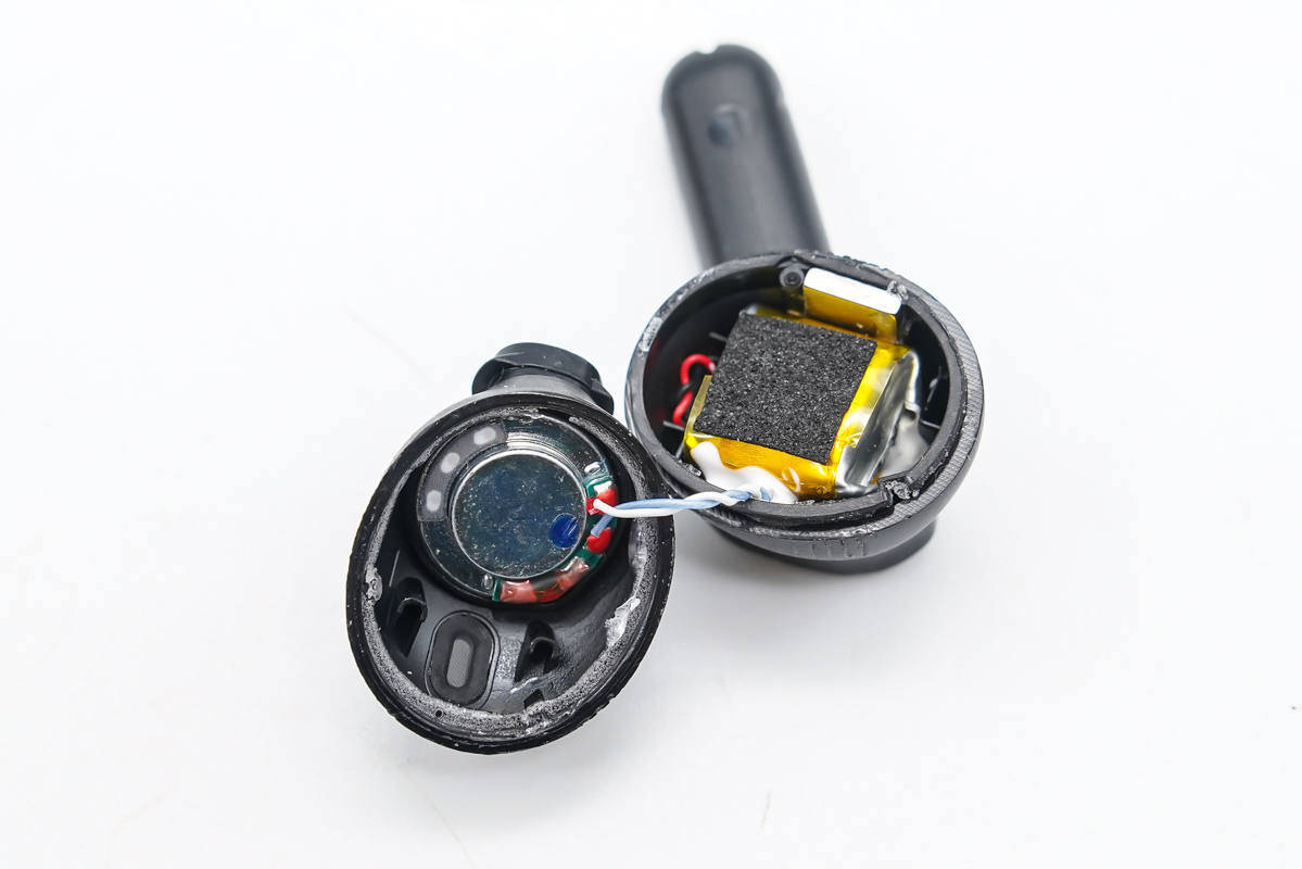 真我buds t100真无线耳机拆解,指尖上的耳机潮玩_充电_realme_产品