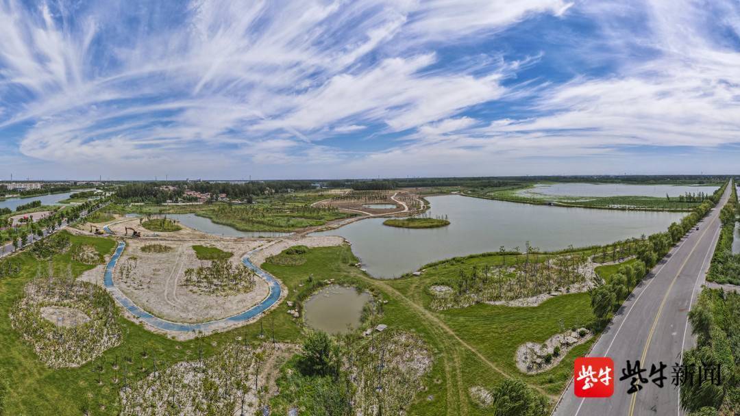 近日,徐州市第一个复合型尾水人工湿地净化项目——沛县龙固镇龙湖